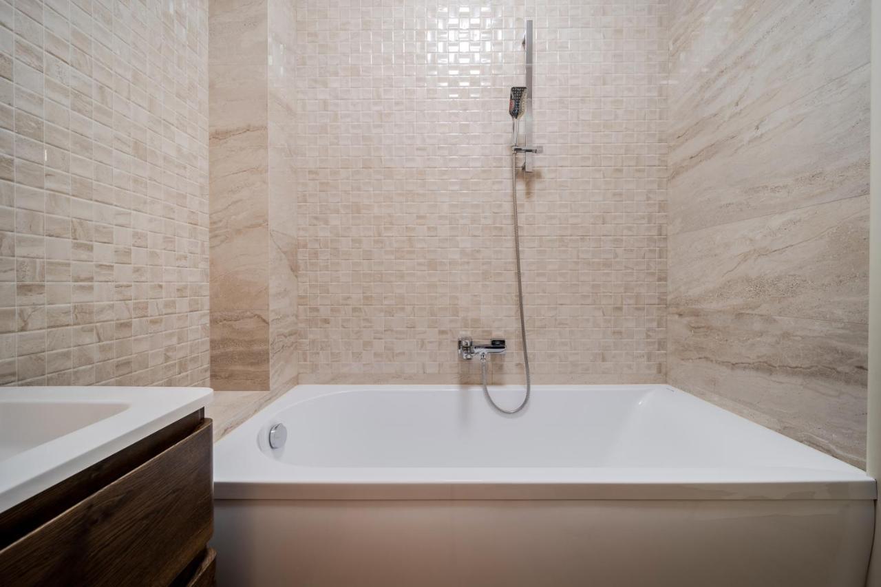 Inshiapartments On Kovzhuna Str Lviv Eksteriør bilde