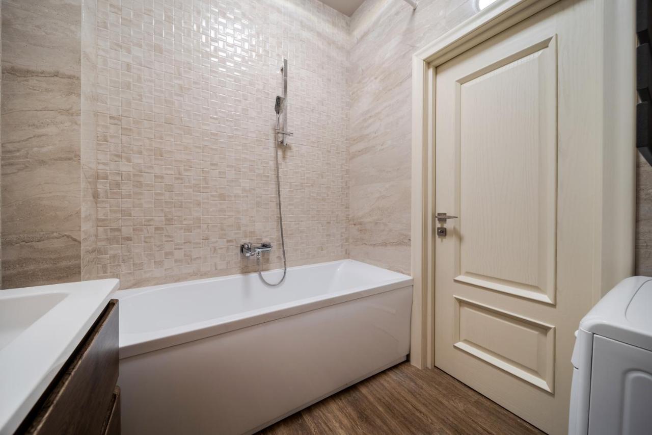 Inshiapartments On Kovzhuna Str Lviv Eksteriør bilde